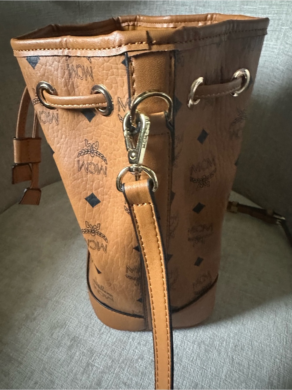 Cognac Brown Drawstring Bucket Bag - Picture 7 of 8